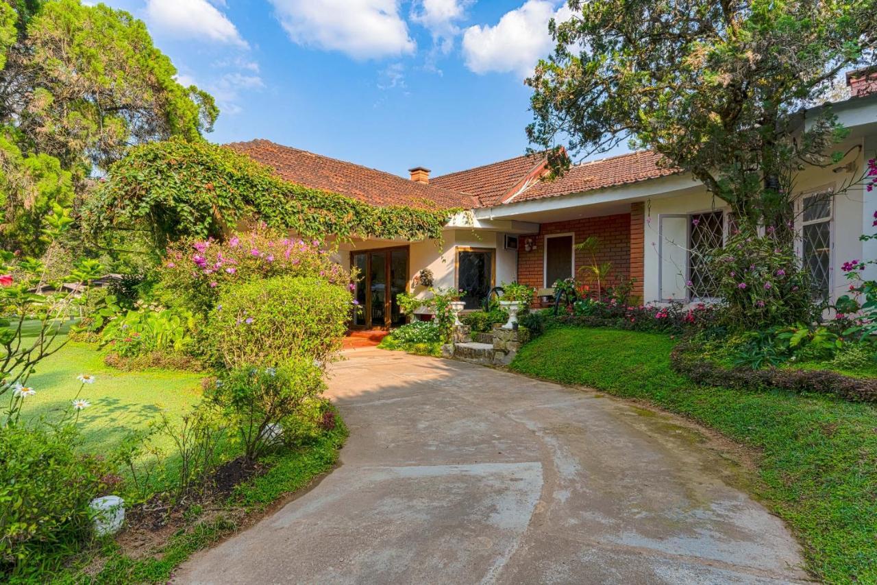 Belvilla The School Estate- Luxury Heritage Home In 200 Acres 마디케리 외부 사진